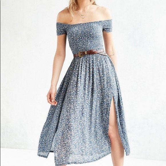 Urban Outfitters Dresses & Skirts - final price ✨ kimchi blue smocked dress